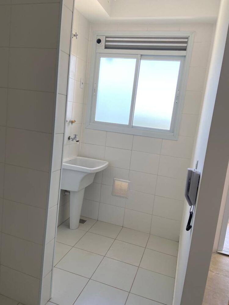 Apartamento à venda com 3 quartos, 77m² - Foto 3