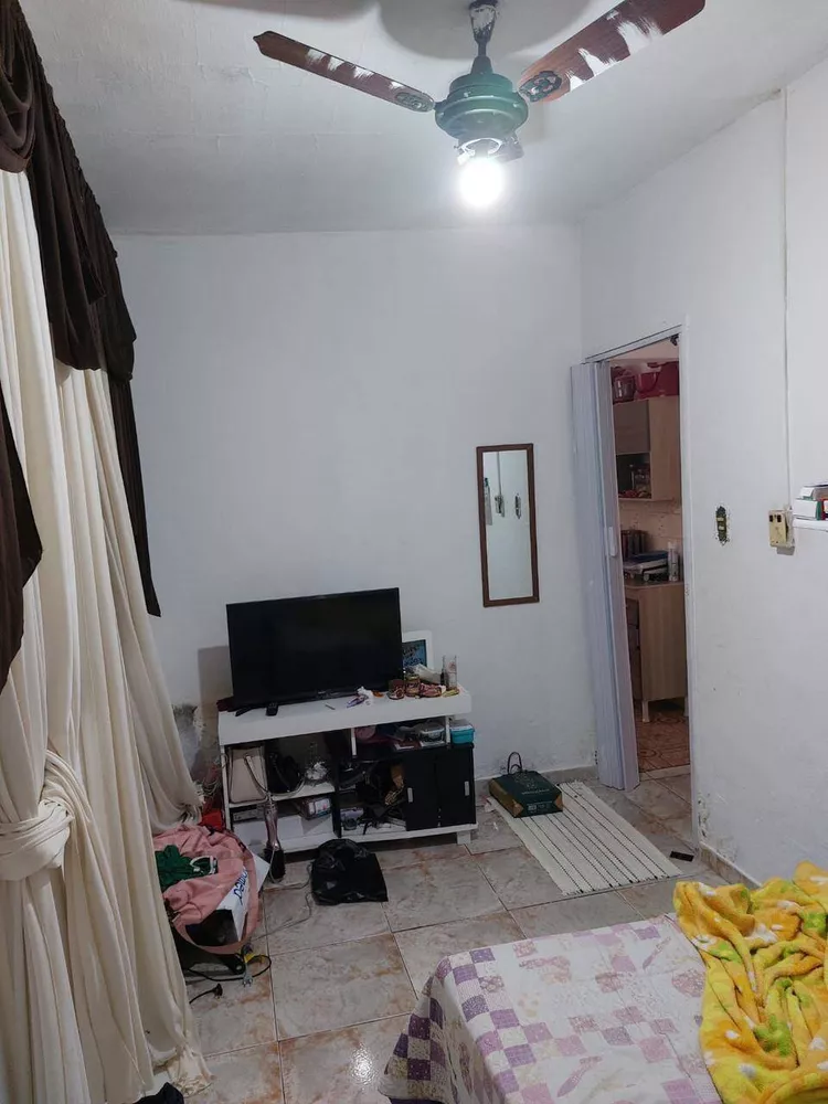 Casa à venda com 2 quartos, 165m² - Foto 5