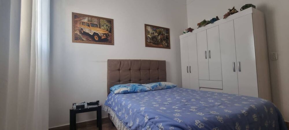Casa de Condomínio à venda com 4 quartos, 220m² - Foto 1