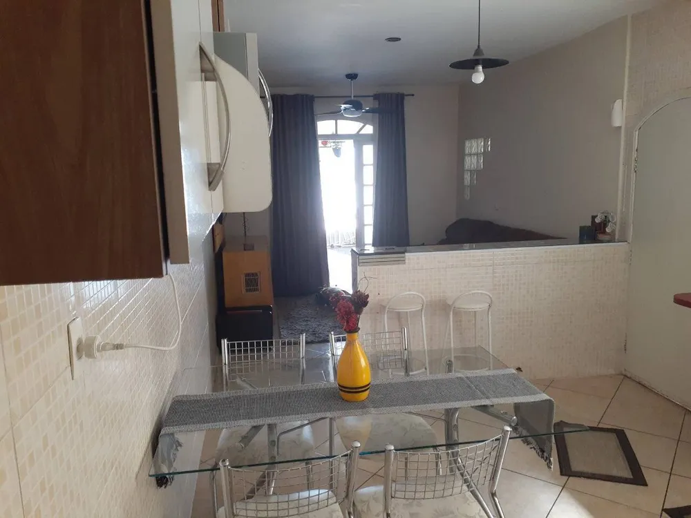Casa, 3 quartos, 170 m² - Foto 1