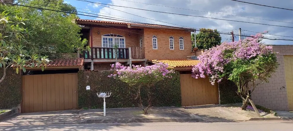 Sobrado, 4 quartos, 290 m² - Foto 1