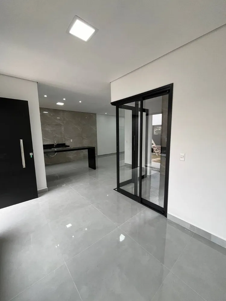 Casa, 3 quartos, 91 m² - Foto 2