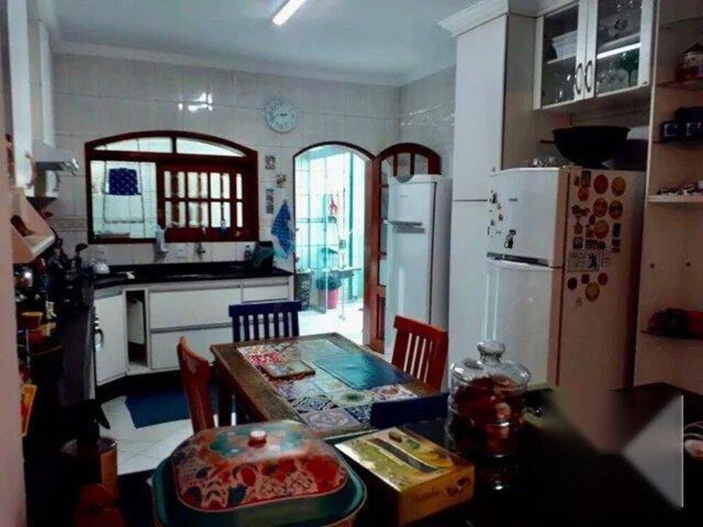 Casa, 4 quartos, 320 m² - Foto 1
