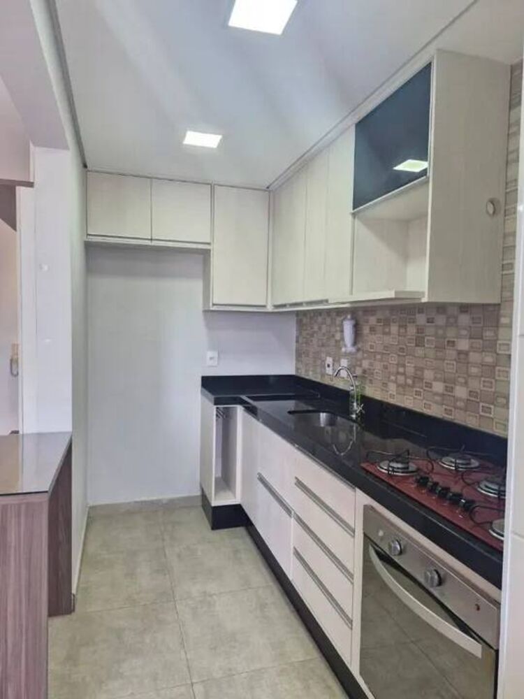 Apartamento à venda com 2 quartos, 60m² - Foto 4
