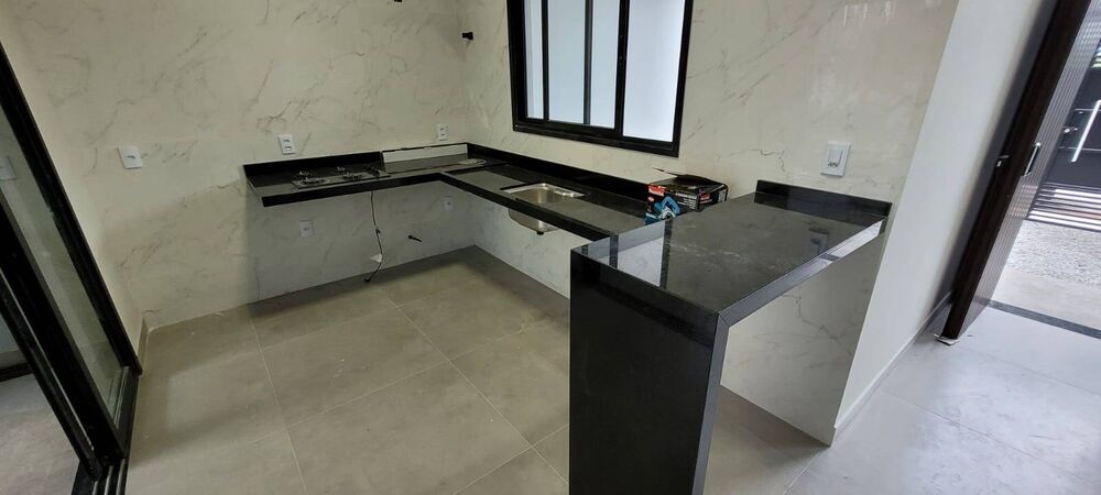 Casa, 3 quartos, 98 m² - Foto 2