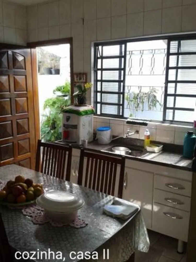 Casa, 4 quartos, 125 m² - Foto 1