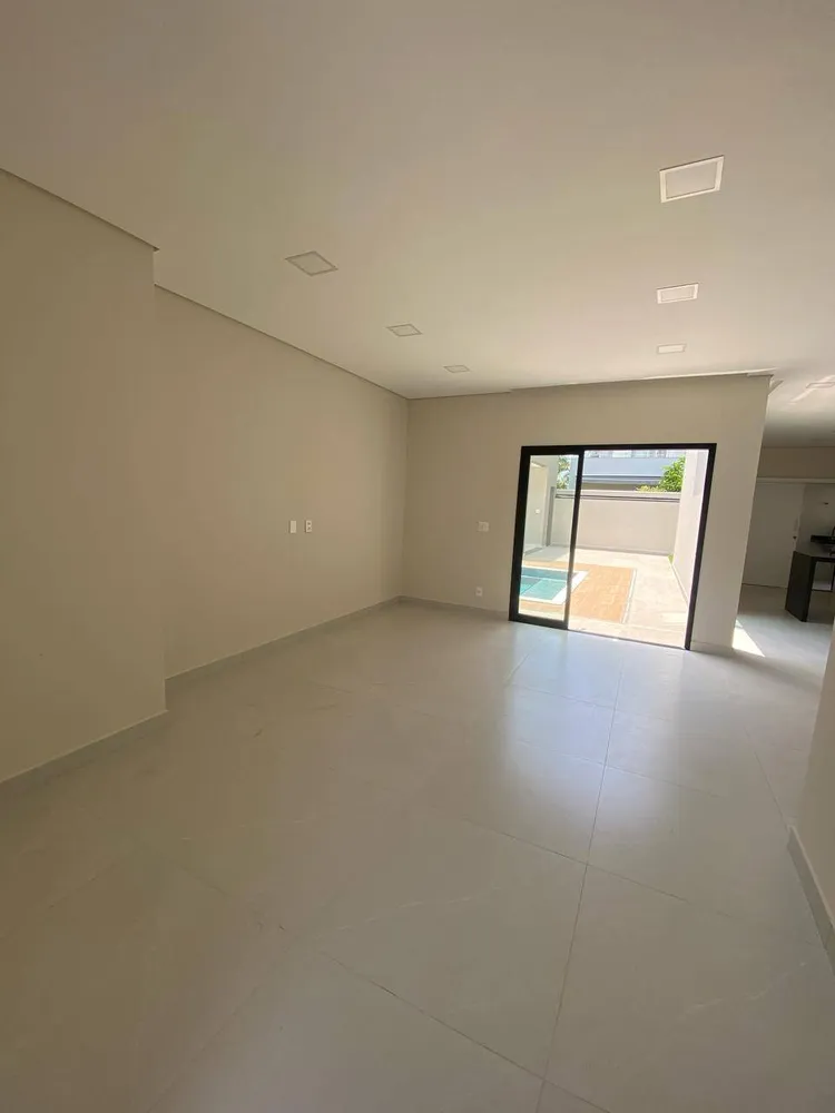 Casa, 3 quartos, 220 m² - Foto 9
