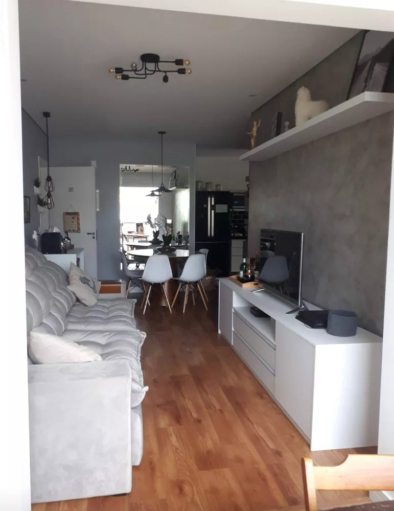 Apartamento à venda com 2 quartos, 66m² - Foto 1