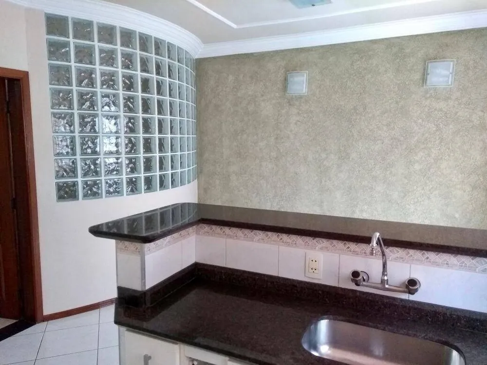 Sobrado, 3 quartos, 200 m² - Foto 3