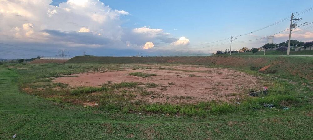 Terreno, 9905 m² - Foto 1