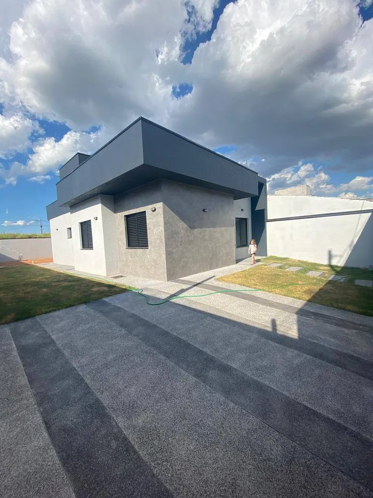 Casa, 3 quartos, 91 m² - Foto 1