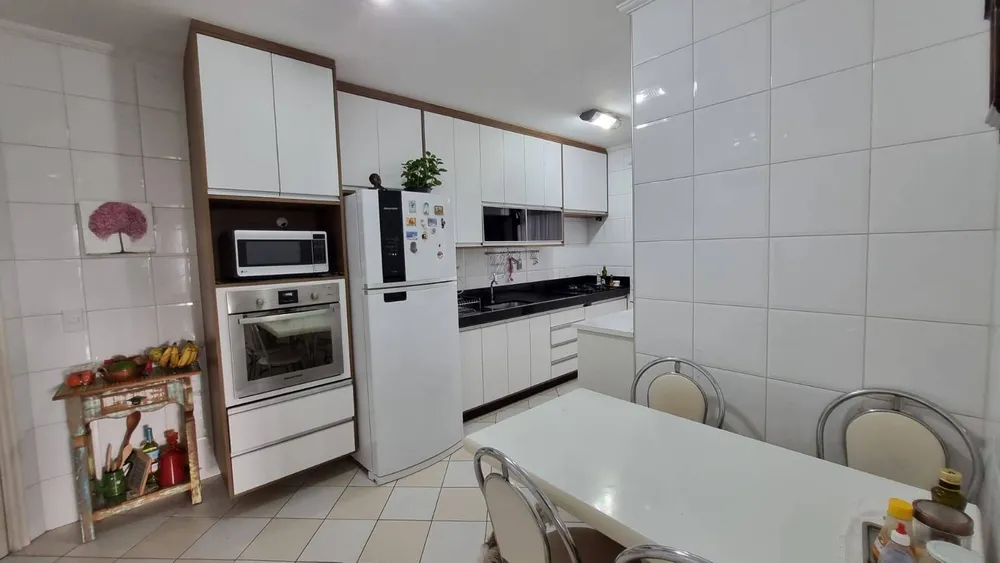 Apartamento, 3 quartos, 112 m² - Foto 1