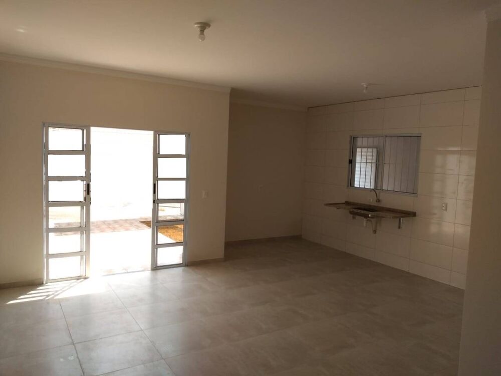 Casa, 3 quartos, 85 m² - Foto 2