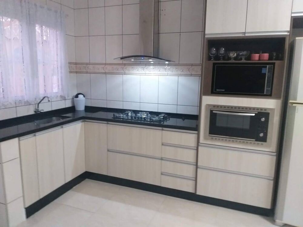 Casa, 2 quartos, 177 m² - Foto 1
