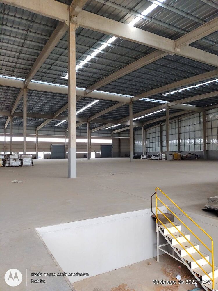 Depósito-Galpão-Armazém para alugar, 1266m² - Foto 1