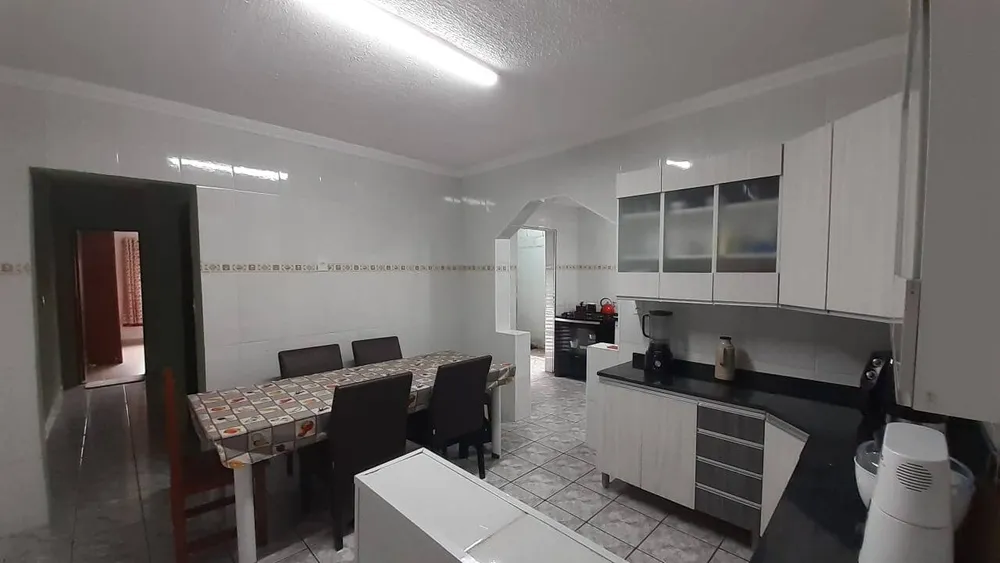 Casa, 4 quartos, 124 m² - Foto 1