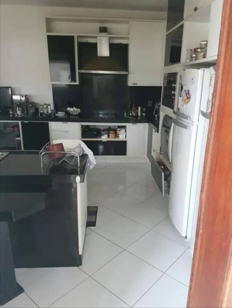 Sobrado, 3 quartos, 360 m² - Foto 2
