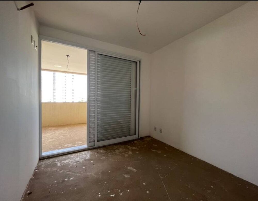 Cobertura à venda com 4 quartos, 230m² - Foto 2