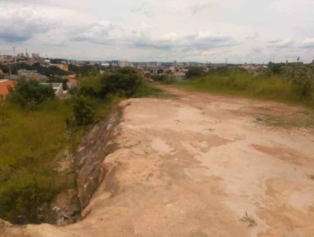 Terreno, 250 m² - Foto 2