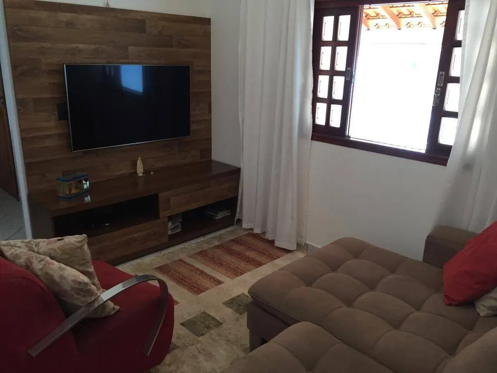 Casa, 3 quartos, 131 m² - Foto 2