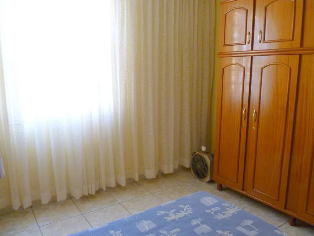 Casa, 3 quartos, 180 m² - Foto 1