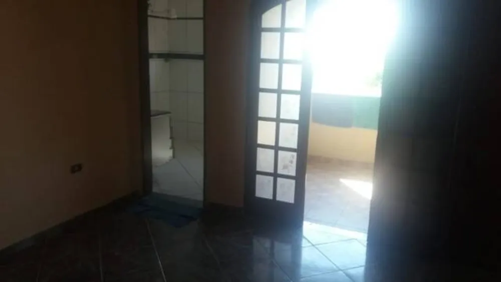 Casa, 4 quartos, 235 m² - Foto 2