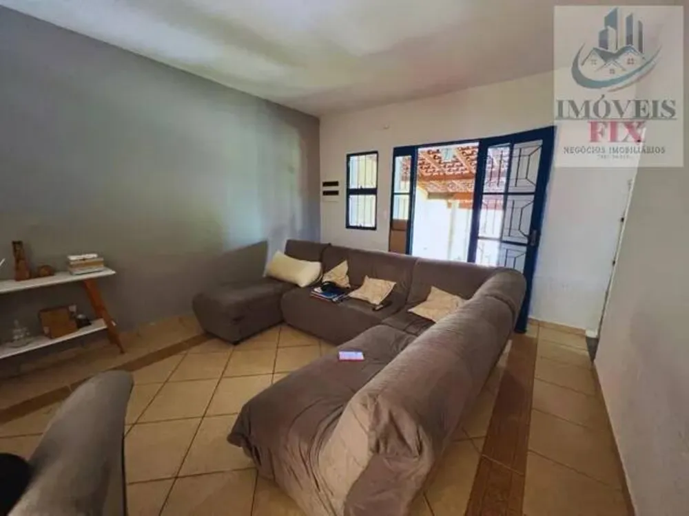 Chácara, 3 quartos, 553 m² - Foto 1