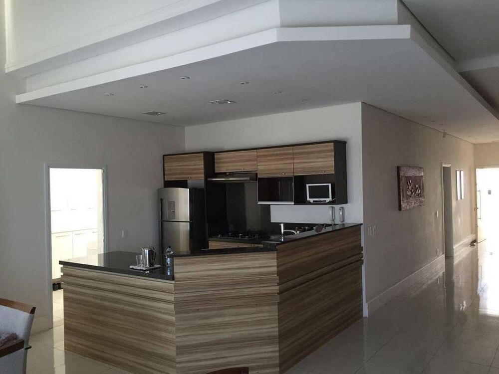Casa, 2 quartos, 270 m² - Foto 1