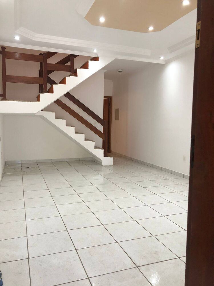 Sobrado, 3 quartos, 157 m² - Foto 2
