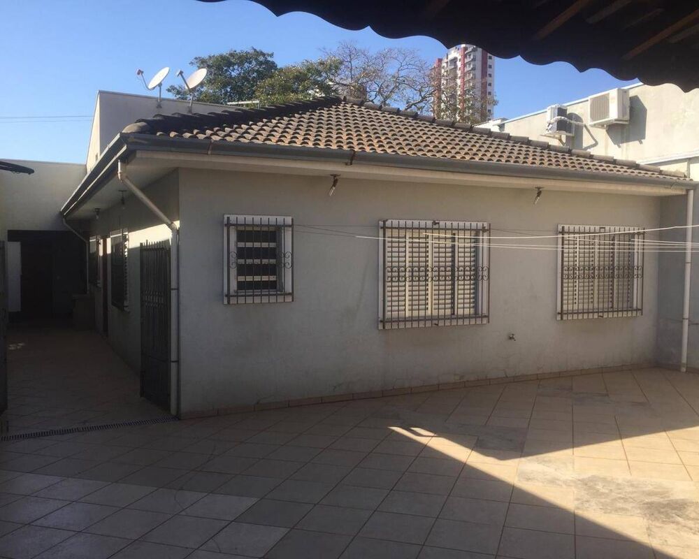 Depósito-Galpão-Armazém à venda, 200m² - Foto 1