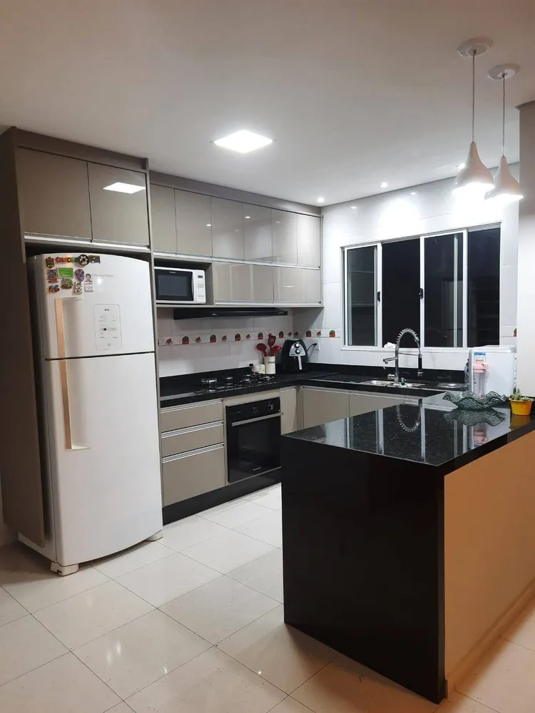 Casa, 2 quartos, 136 m² - Foto 2
