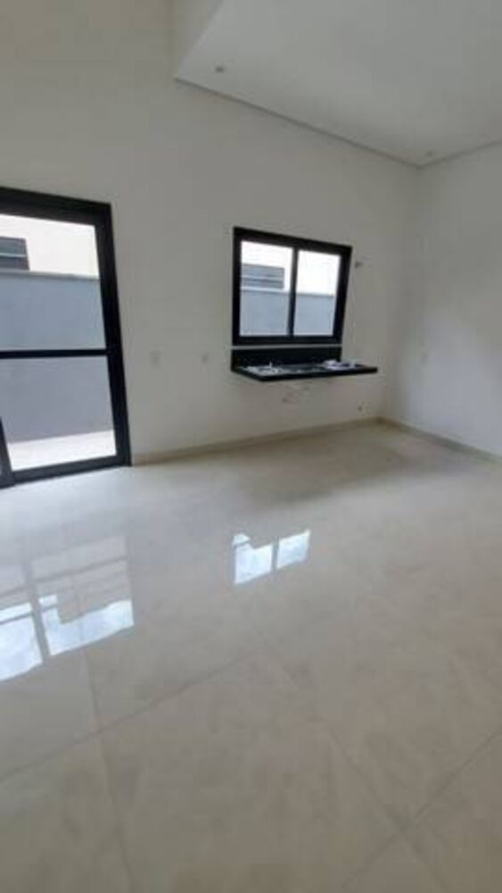 Casa de Condomínio à venda com 3 quartos, 143m² - Foto 1