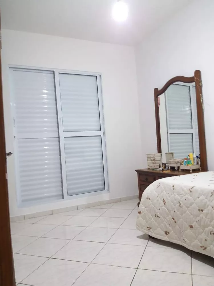 Casa à venda com 3 quartos, 115m² - Foto 5