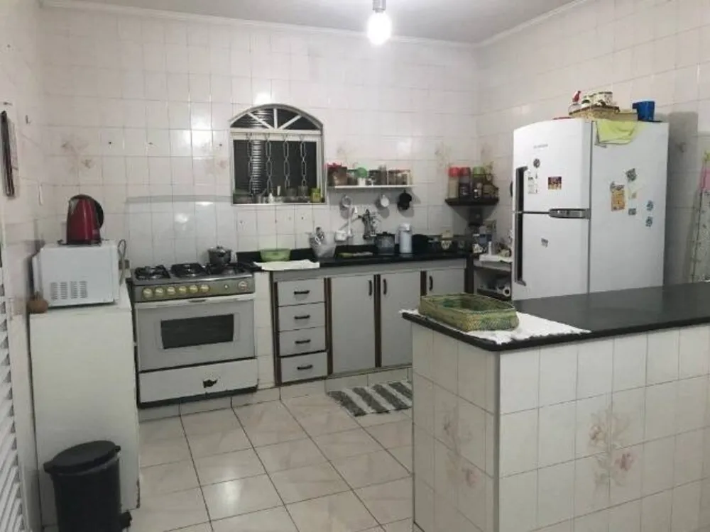 Casa, 4 quartos, 336 m² - Foto 1