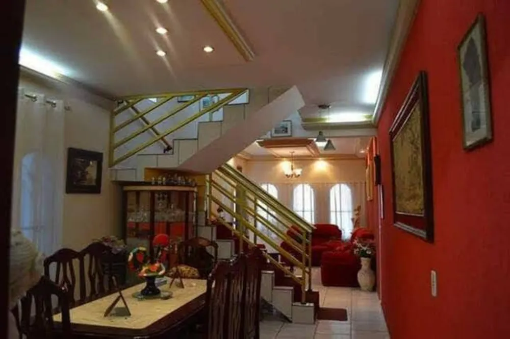 Sobrado, 5 quartos, 283 m² - Foto 1