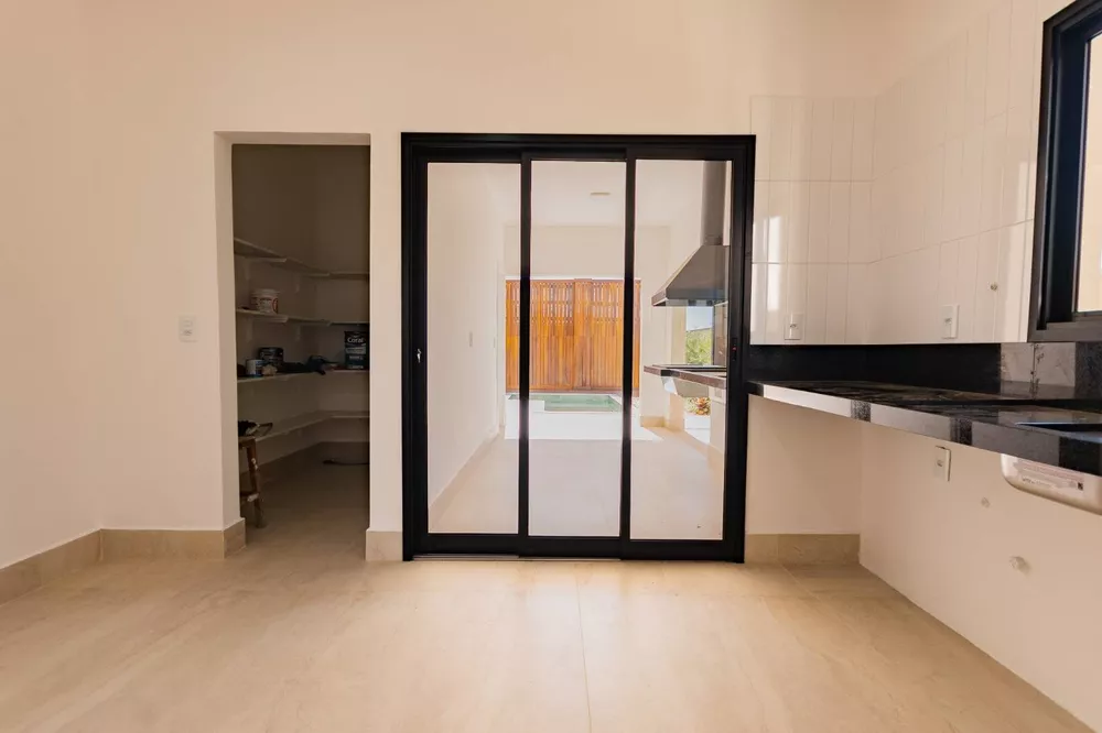 Casa de Condomínio à venda com 3 quartos, 182m² - Foto 6