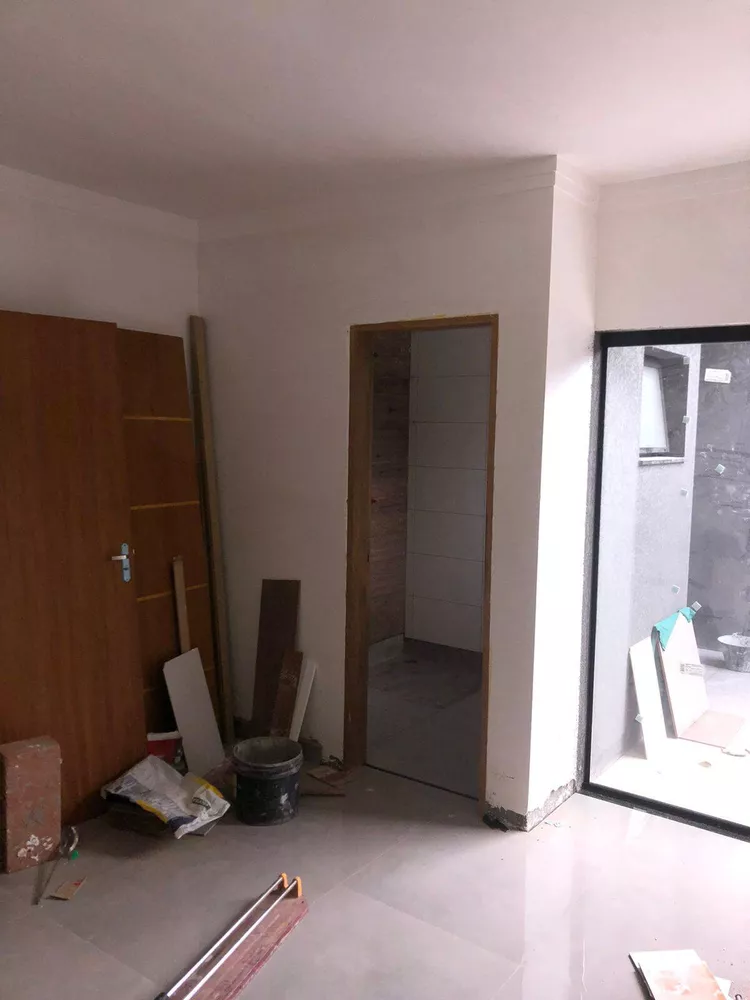 Casa à venda com 3 quartos, 100m² - Foto 9