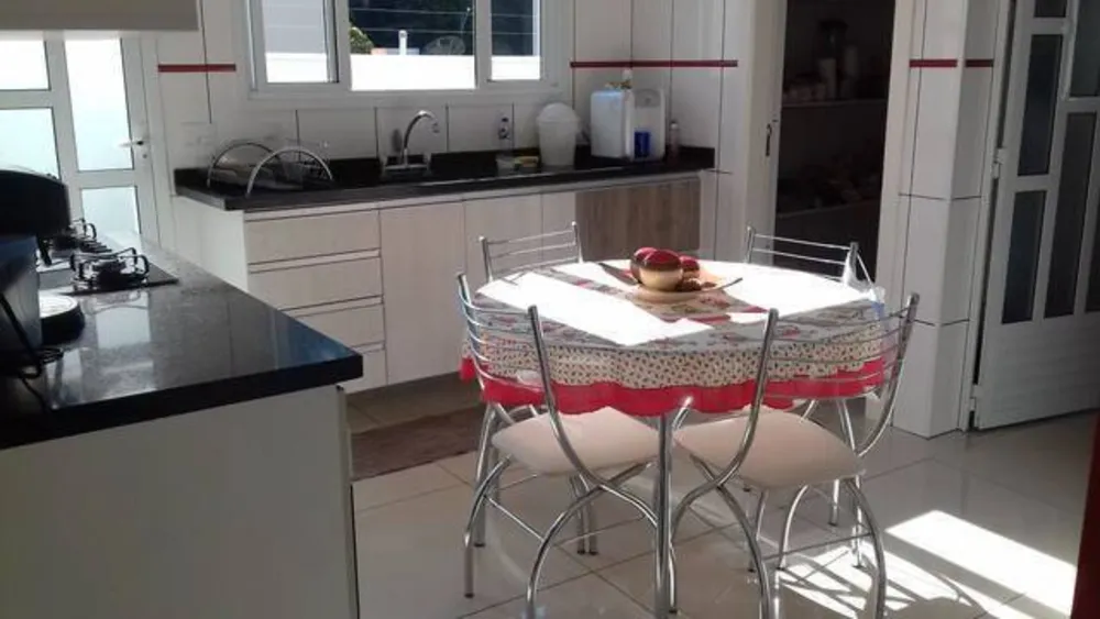 Casa, 3 quartos, 290 m² - Foto 6