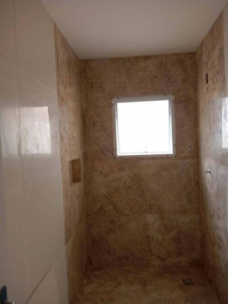 Casa à venda com 3 quartos, 180m² - Foto 2