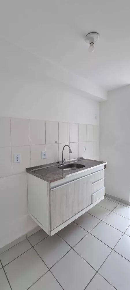 Apartamento à venda com 2 quartos, 46m² - Foto 3