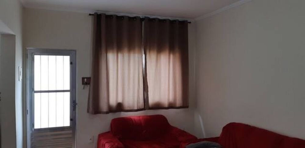 Casa, 3 quartos, 250 m² - Foto 1