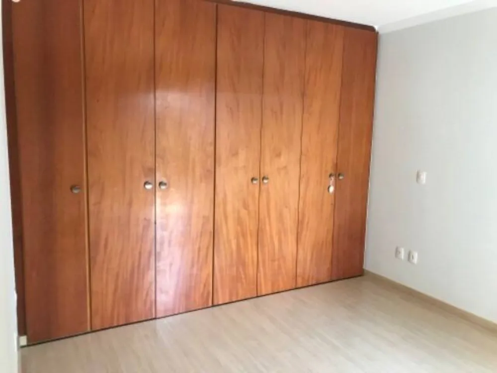 Apartamento, 3 quartos, 141 m² - Foto 1