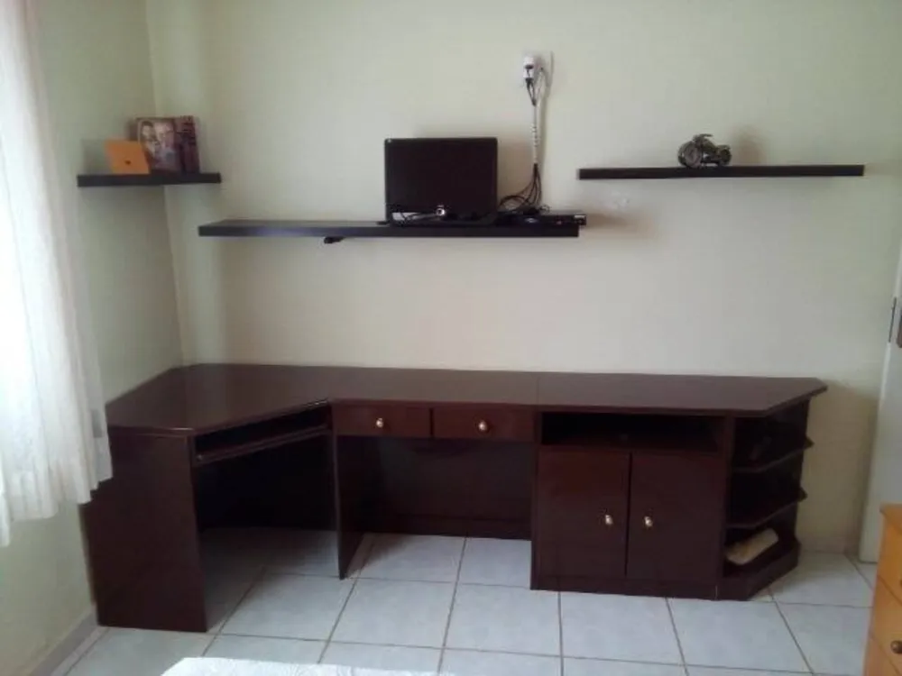 Casa, 3 quartos, 256 m² - Foto 3