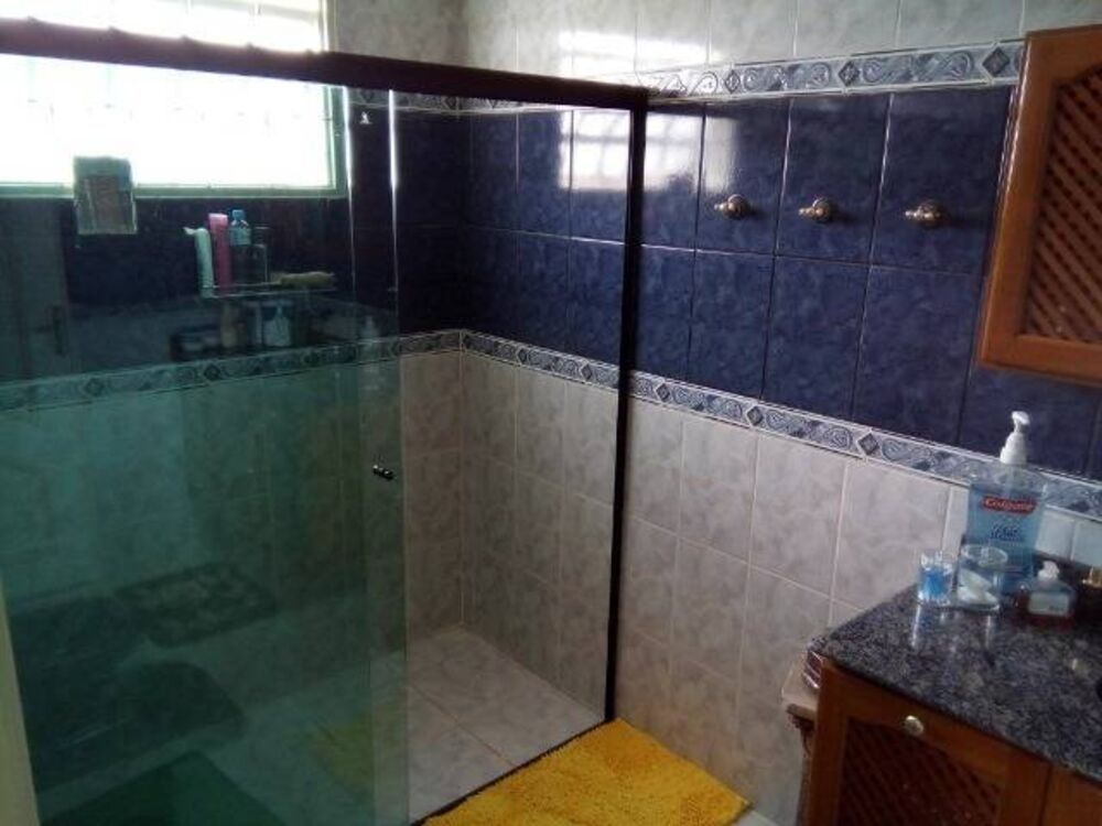 Casa, 3 quartos, 256 m² - Foto 1