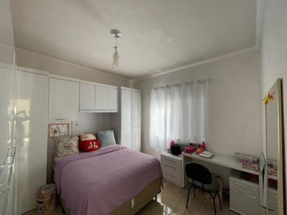 Casa, 4 quartos, 160 m² - Foto 1