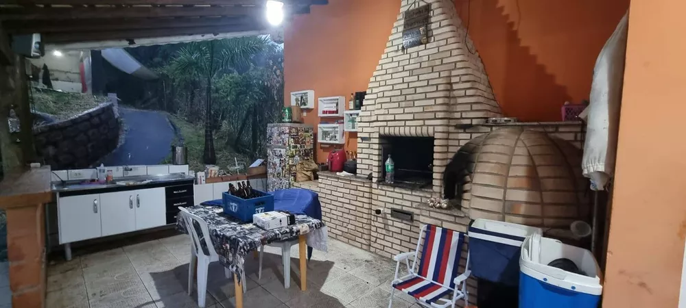 Casa de Condomínio à venda com 2 quartos, 370m² - Foto 3