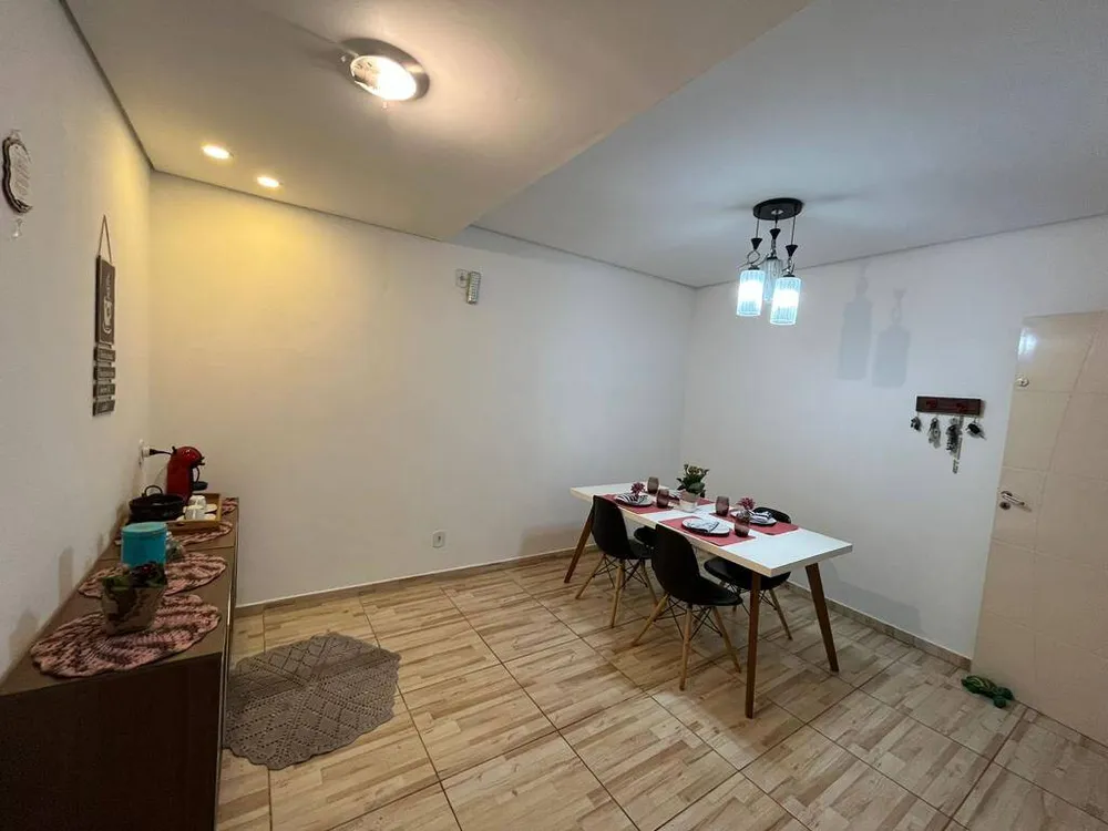Casa, 2 quartos, 80 m² - Foto 1