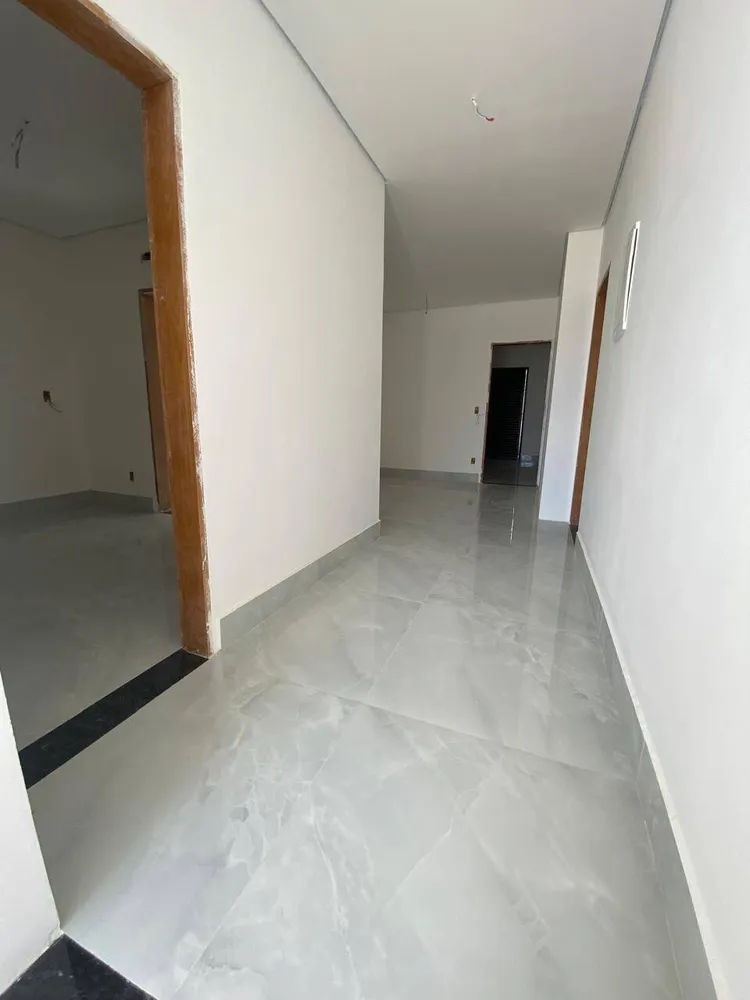 Casa, 4 quartos, 261 m² - Foto 3