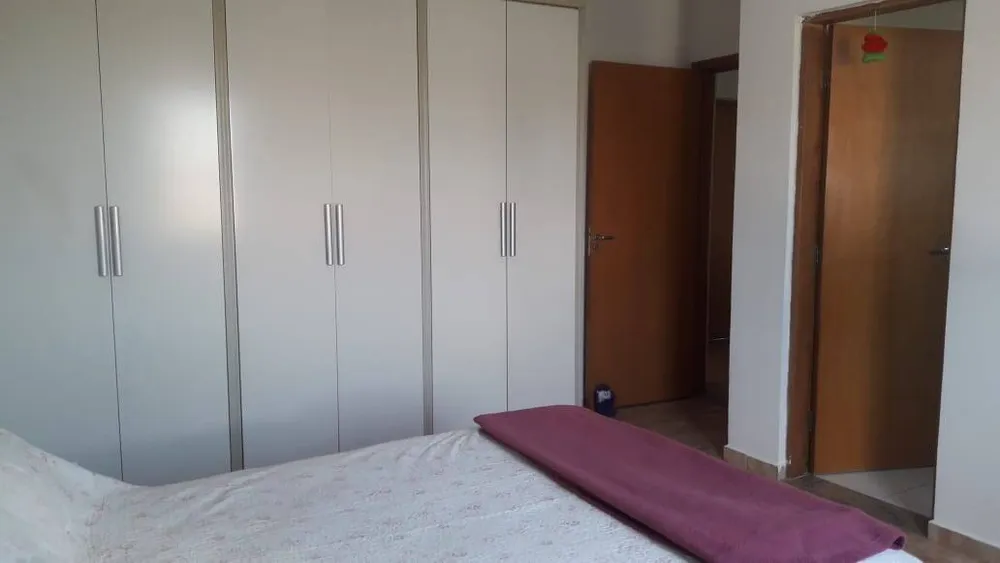 Casa, 4 quartos, 229 m² - Foto 8