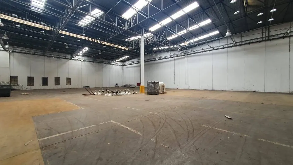 Depósito-Galpão, 21700 m² - Foto 1